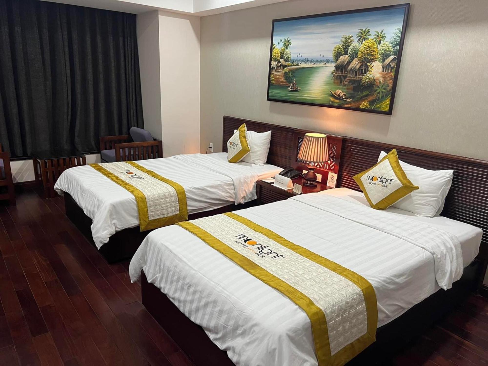 Moonlight Hotel Hue Bagian luar foto