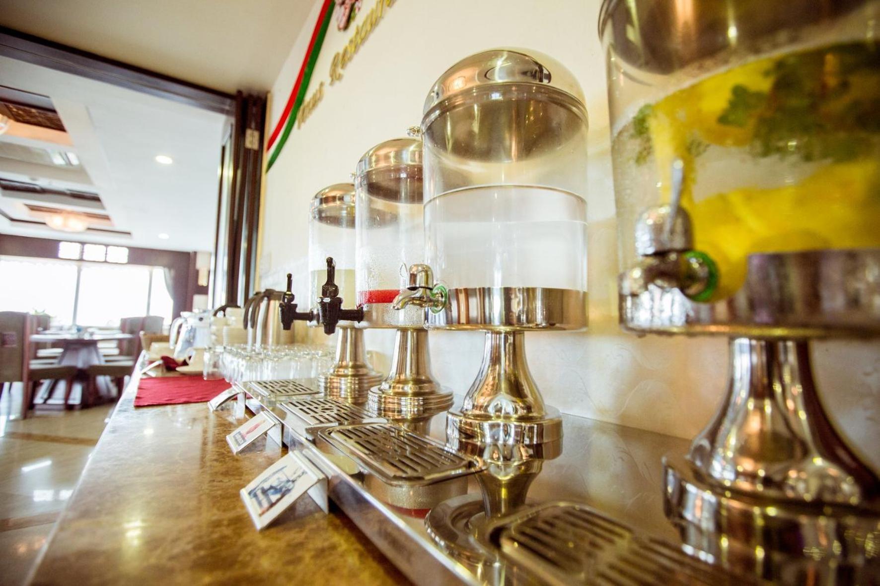 Moonlight Hotel Hue Bagian luar foto