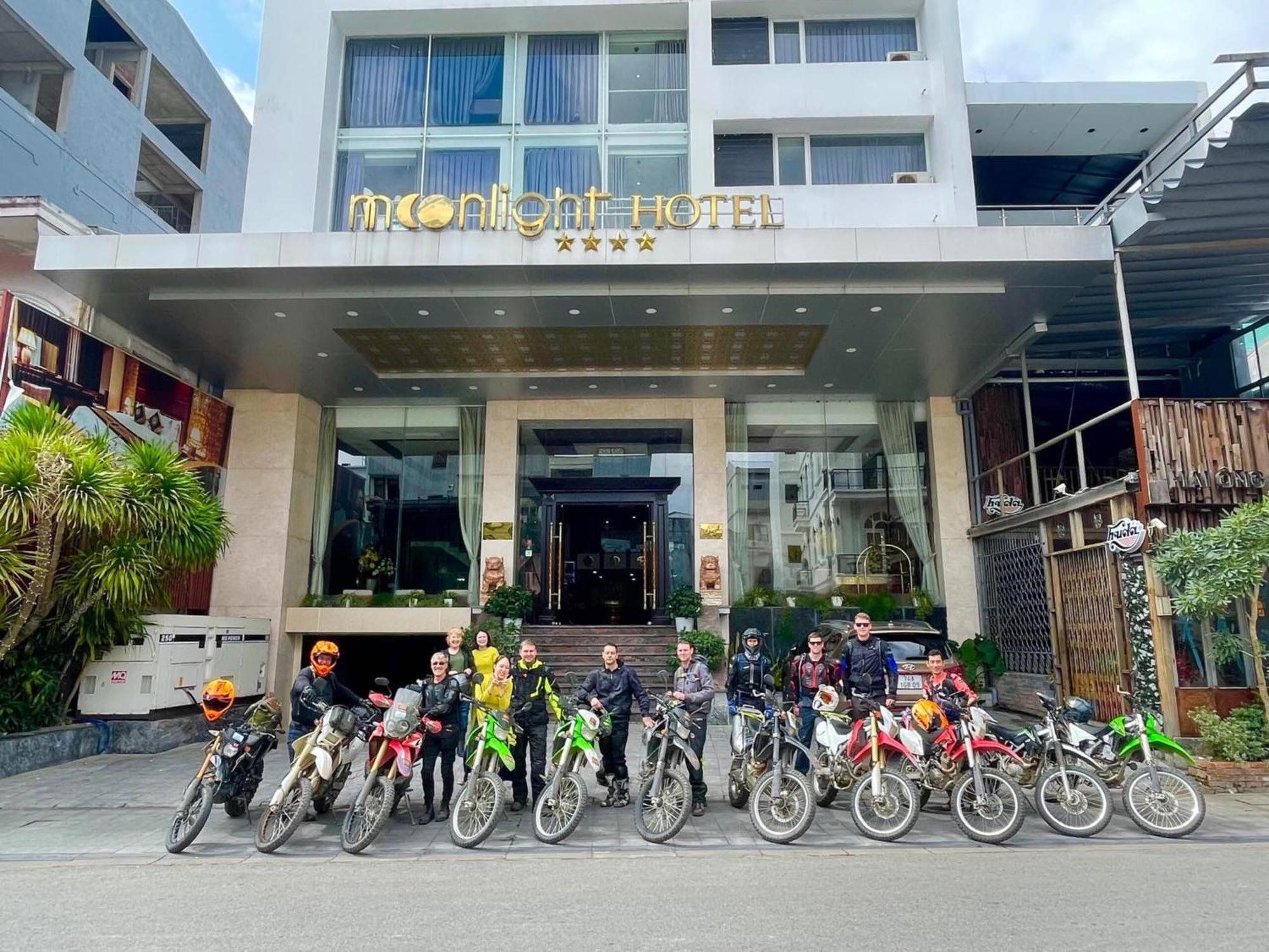 Moonlight Hotel Hue Bagian luar foto