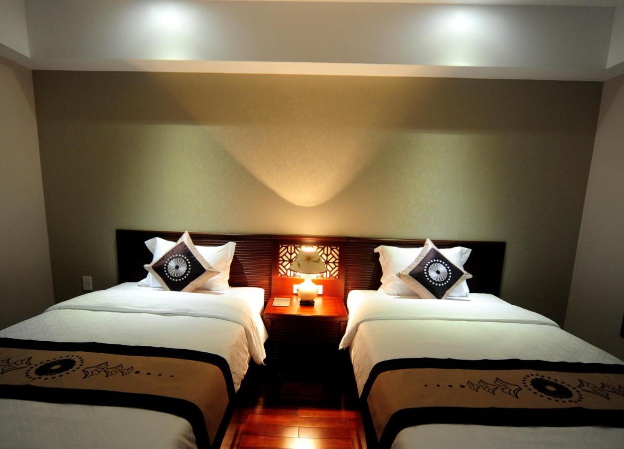 Moonlight Hotel Hue Bagian luar foto